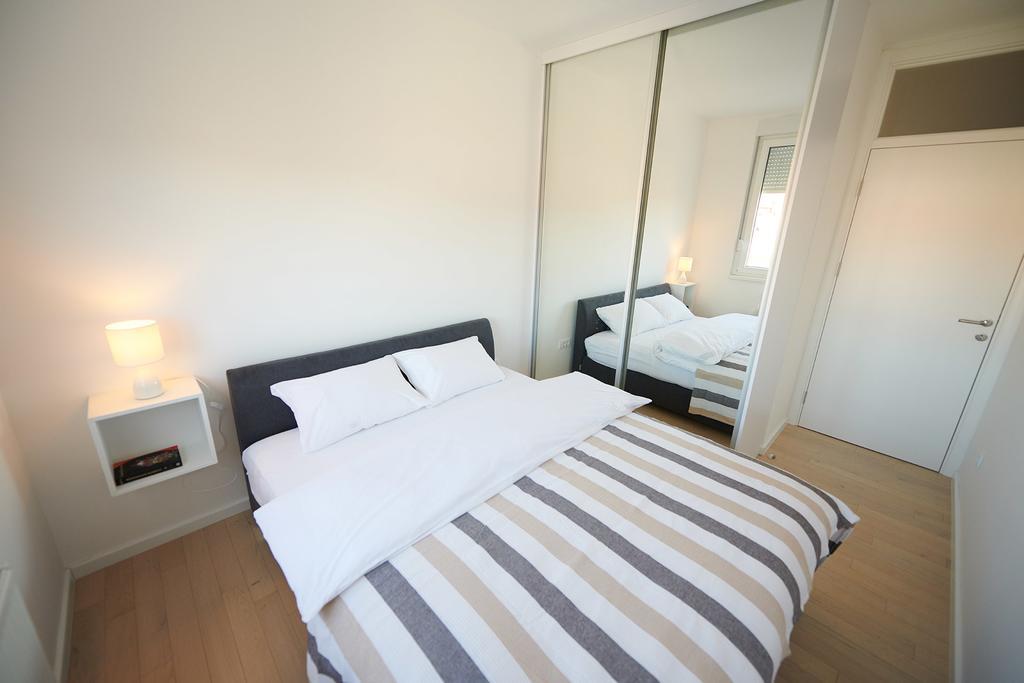 Modern Luxurious Apartment Banja Luka Esterno foto