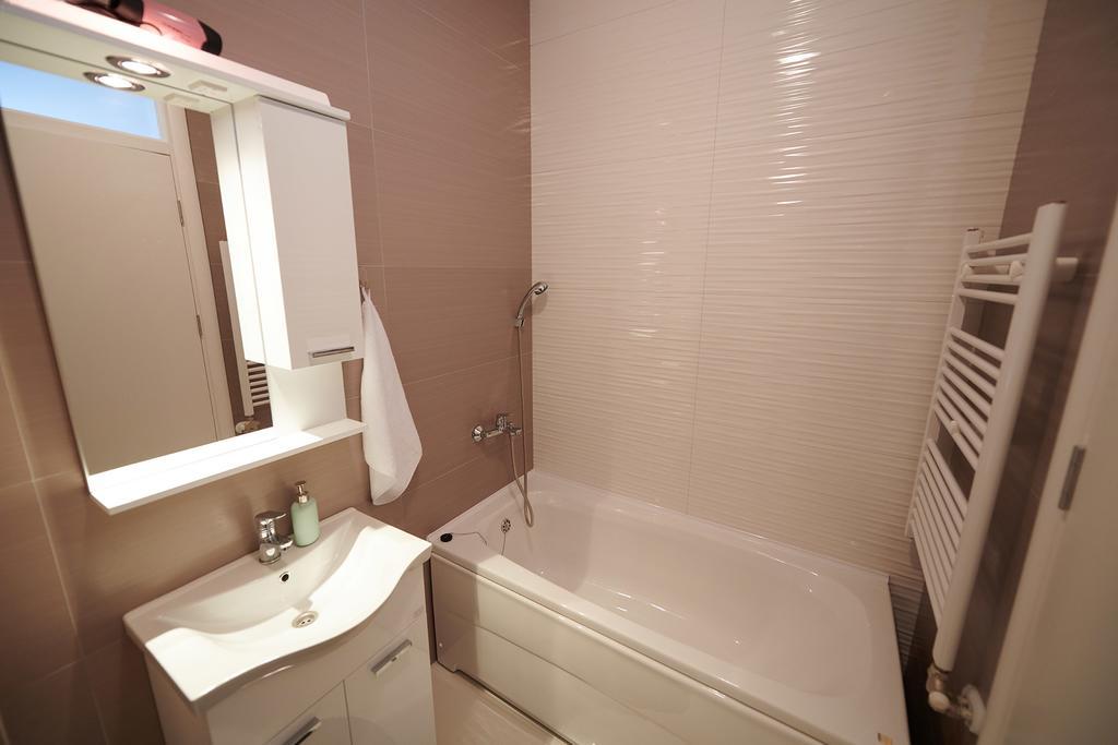 Modern Luxurious Apartment Banja Luka Esterno foto